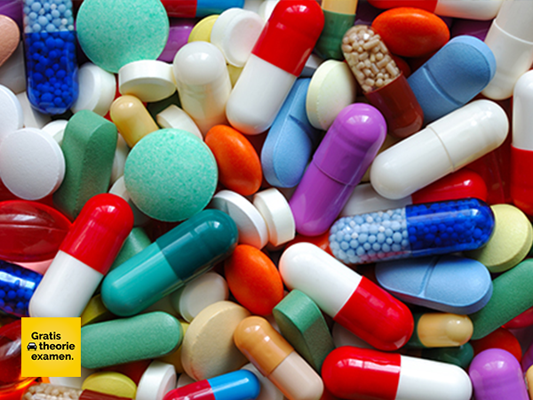 Het gebruik van bepaalde medicamenten voor een rit verhoogt de kans op een ongeluk.