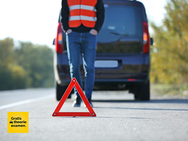Moet je een veiligheidsvest in je auto hebben?